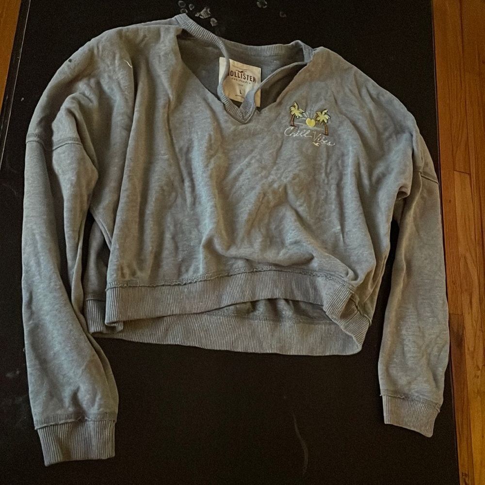 Grey sweatshirt from Hollister with cutout details